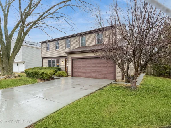511 N Walnut Ln, Schaumburg, IL 60194