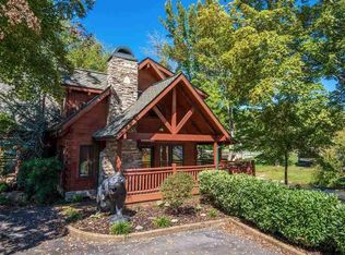 4003 S River Rd, Pigeon Forge, TN 37863