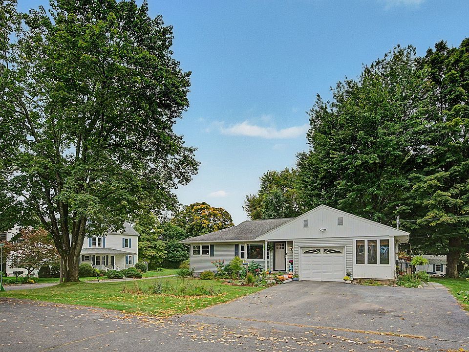 1st image of 10 Alden St