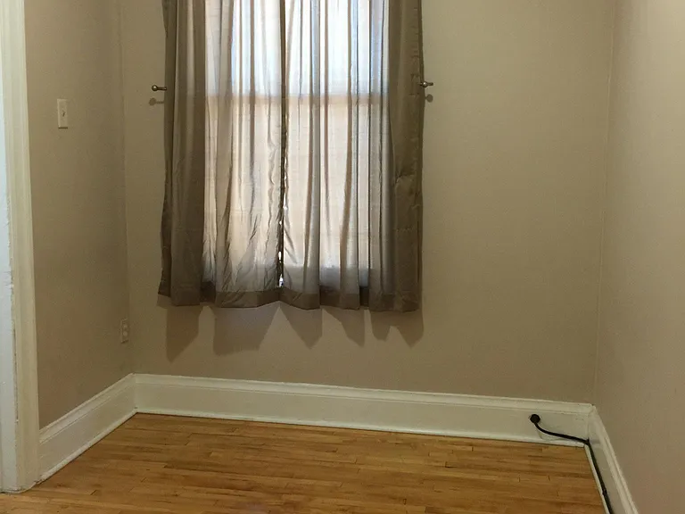 2251 S California Ave #3R — Photo 22