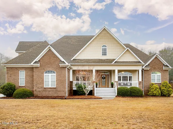 108 Casey Court, Cedar Point, NC 28584