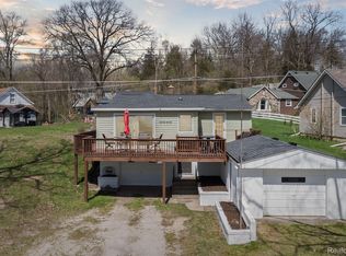5786 Elvira, Pinckney, MI 48169