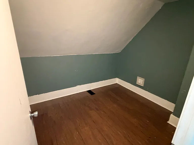 401 Sherman St #2 — Photo 6