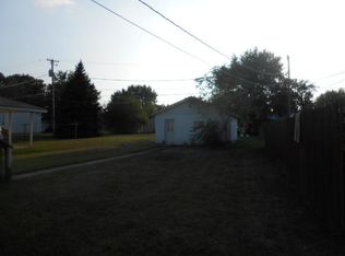 921 N Sexton St, Rushville, IN