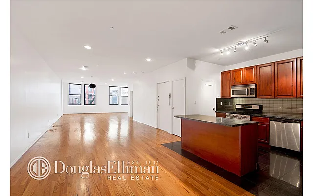 Rented by Douglas Elliman | media 48
