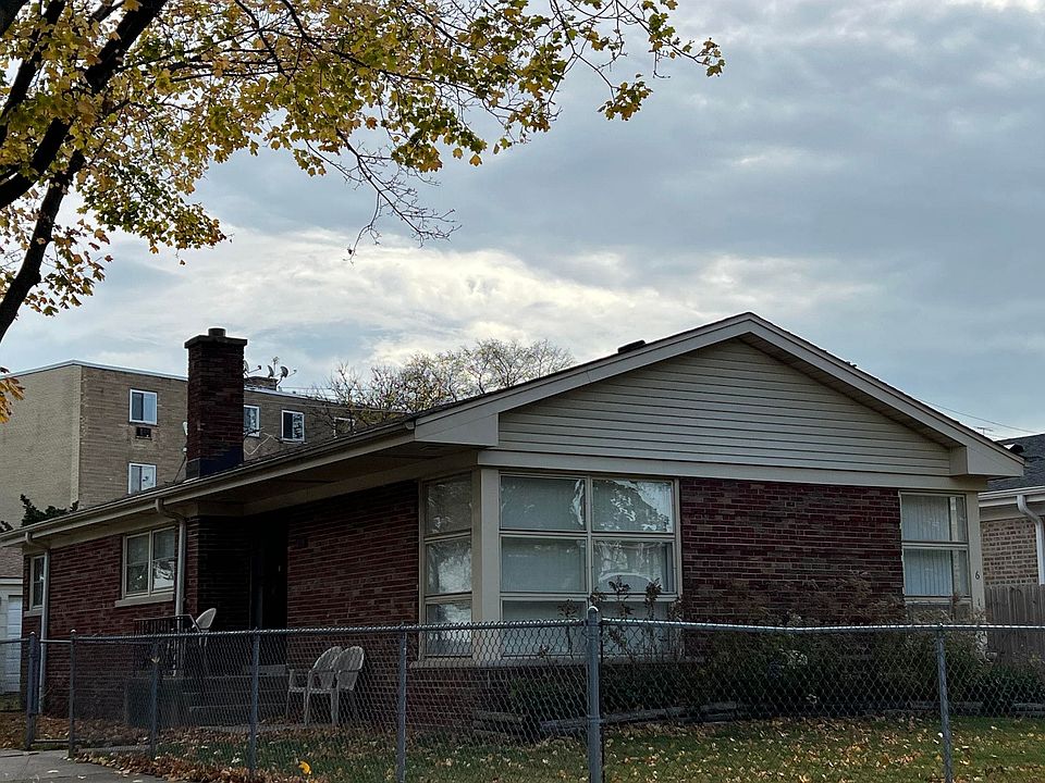 2nd image of 6515 N Winchester Ave