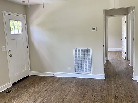4th image of 124 McDavid St