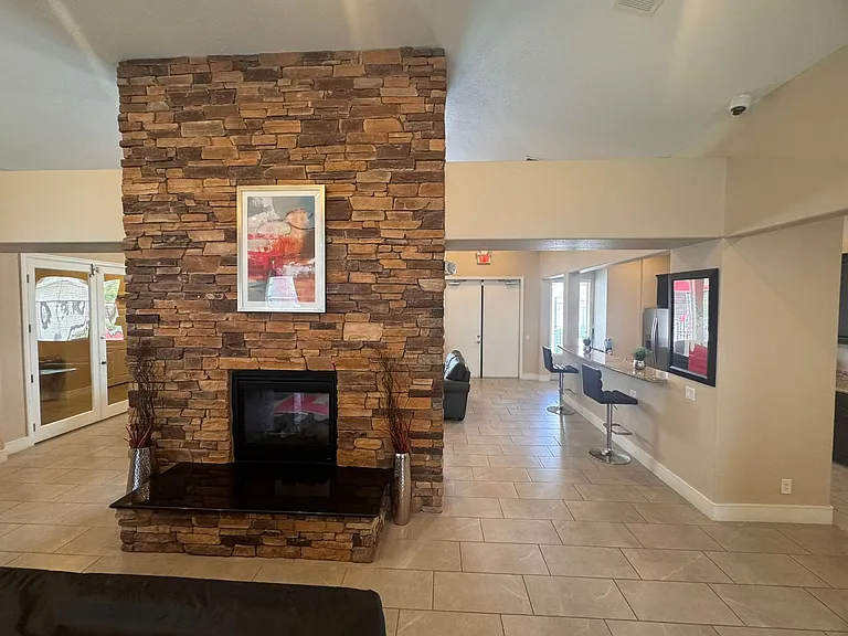 5202 Dubris Dr — Photo 8