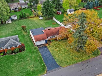 4231 Roxbury Dr, Williamsville, NY, 14221