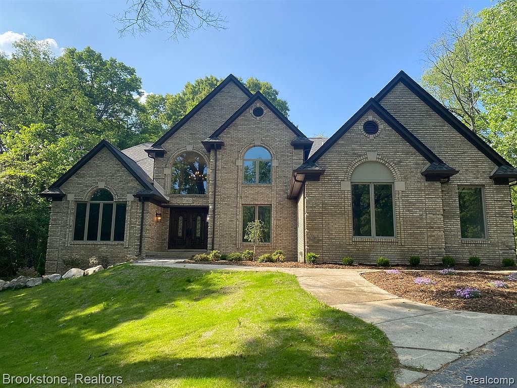 7360 Deerhill Dr, Clarkston, MI 48346 MLS 20230039758 Zillow