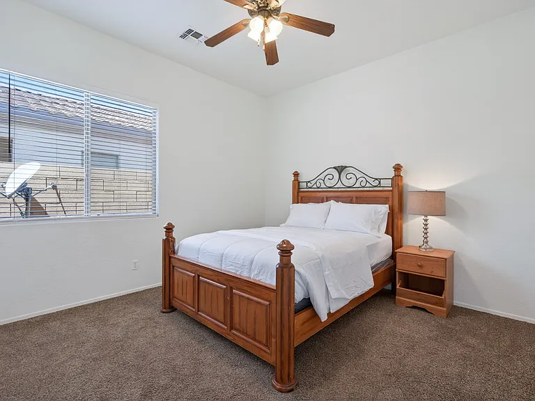 17846 W Buckhorn Dr — Photo 20
