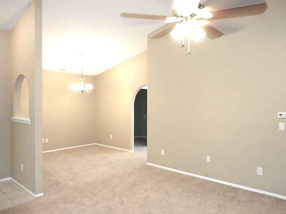 4th image of 1214 Carlson Dr