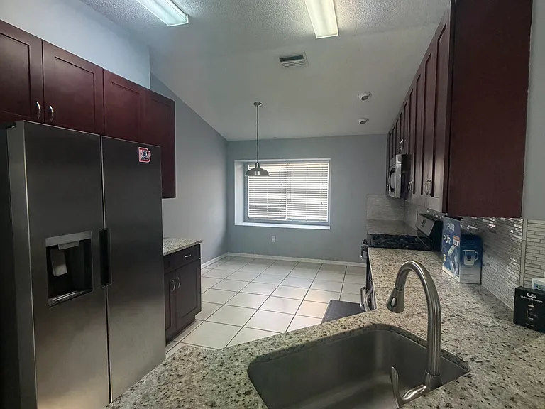 6357 Yellowtop Dr — Photo 14