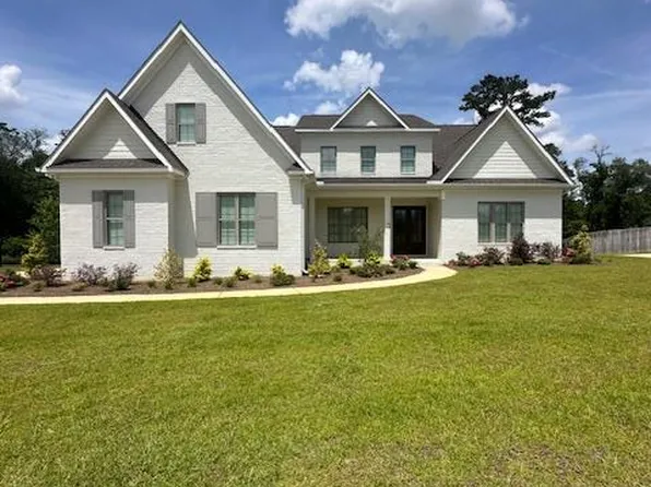 237 Windemere Ln, Dothan, AL 36303
