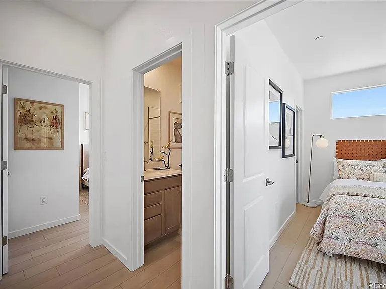 11940 Soprano Cir #304 — Photo 13
