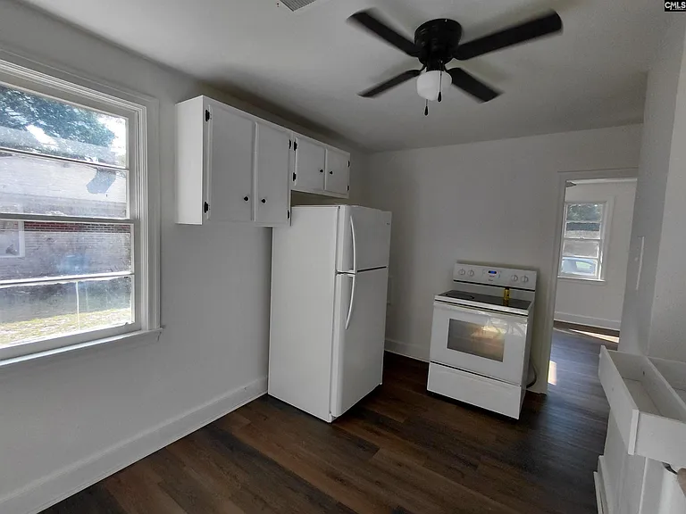 129 Hendrix St #3 — Photo 5