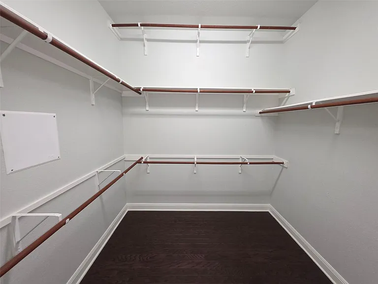 1015 Walsh Hill Trl — Photo 19