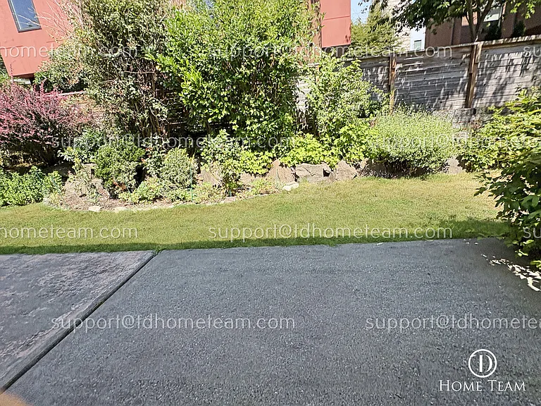 1916 E Fir St #5 — Photo 11