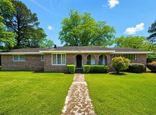 2503 Longhorn Rd, Waycross, GA 31501
