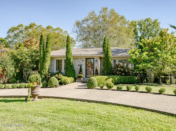 9717 Holiday Dr, Louisville, KY 40272