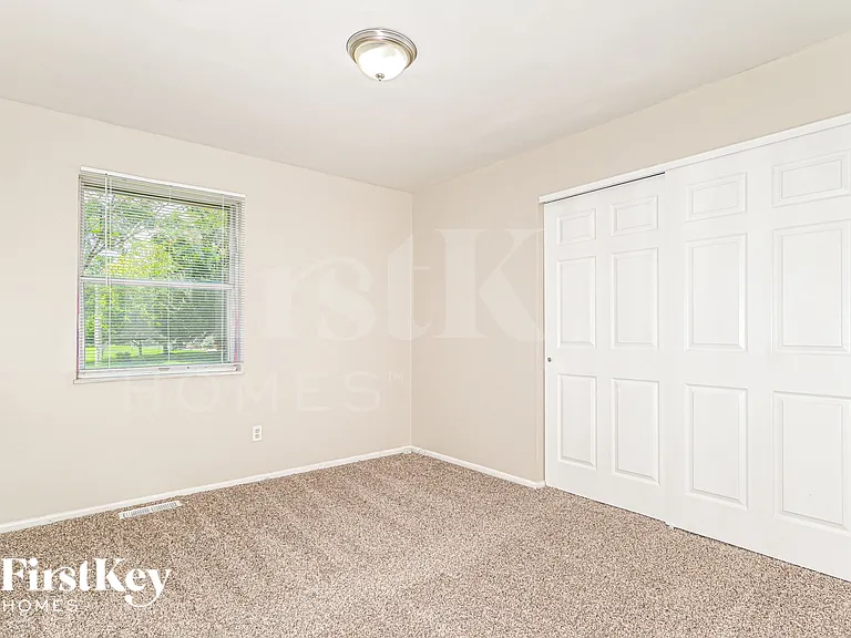 634 Watkins Glen Dr — Photo 16