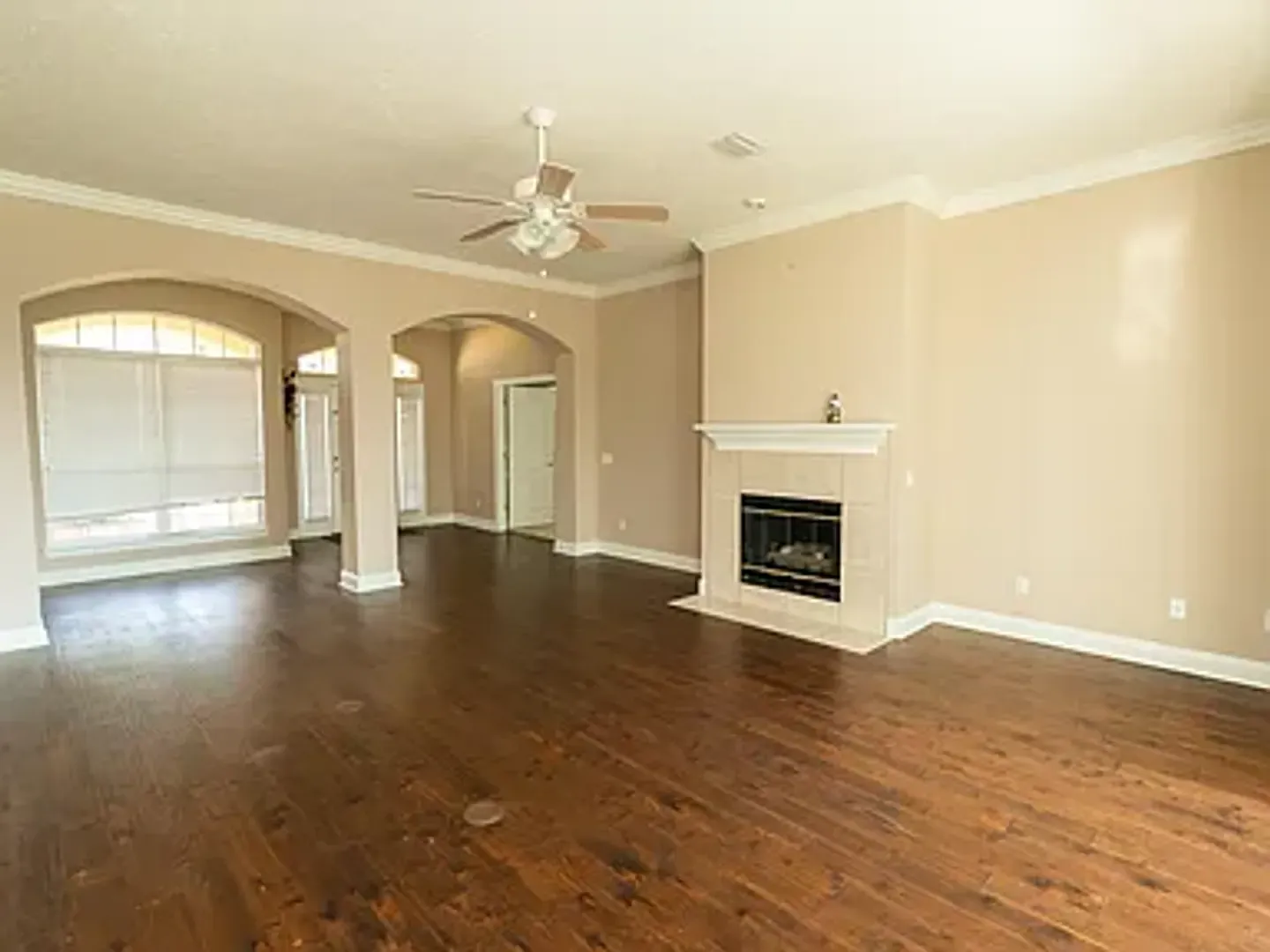 Mowat Highland Lynn Haven 3 Bedroom/2 Bathroom — Photo 2