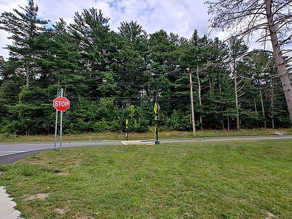 2nd image of 84 Meadow Rd