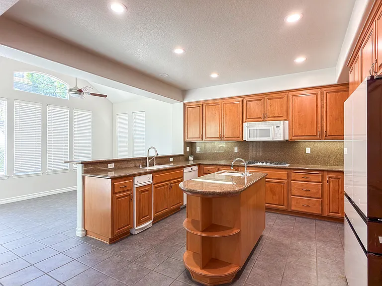 1775 Red Robin Pl — Photo 10