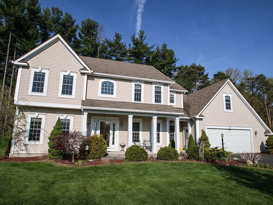 1st image of 48 Woodgreen Dr
