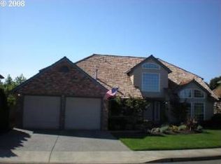 12100 SE Solstice Ct, Clackamas, OR 97015