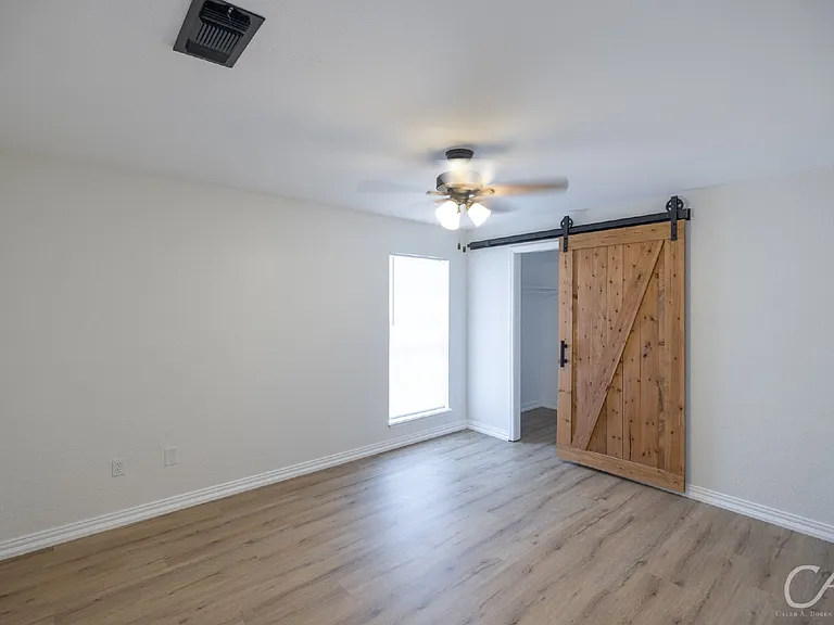 3610 Purdue Ln — Photo 12