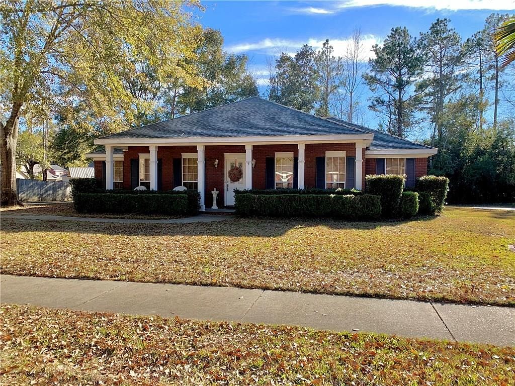 1745 Spanish Trace Dr, Saraland, AL 36571 Zillow