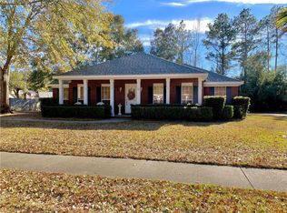1745 Spanish Trace Dr, Saraland, AL 36571