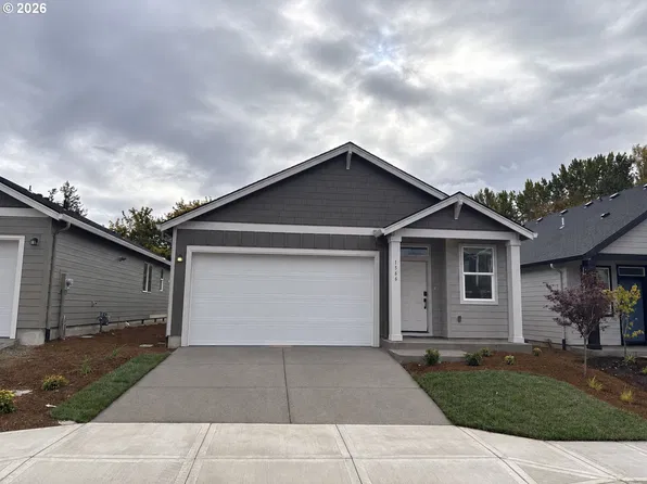 1566 N Young St, Lafayette, OR 97127