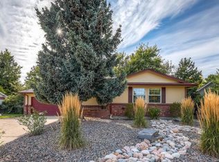 869 S Alkire St, Lakewood, CO 80228
