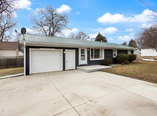 107 5th St, Hayti, SD 57241
