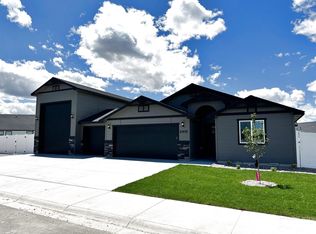 2685 Augusta Ave, Payette, ID 83661