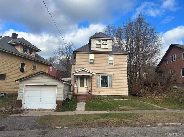 312 Rock St, Negaunee, MI 49866