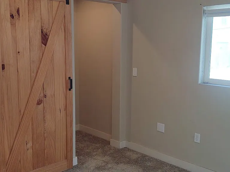 1177 Nelrose Ave — Photo 7