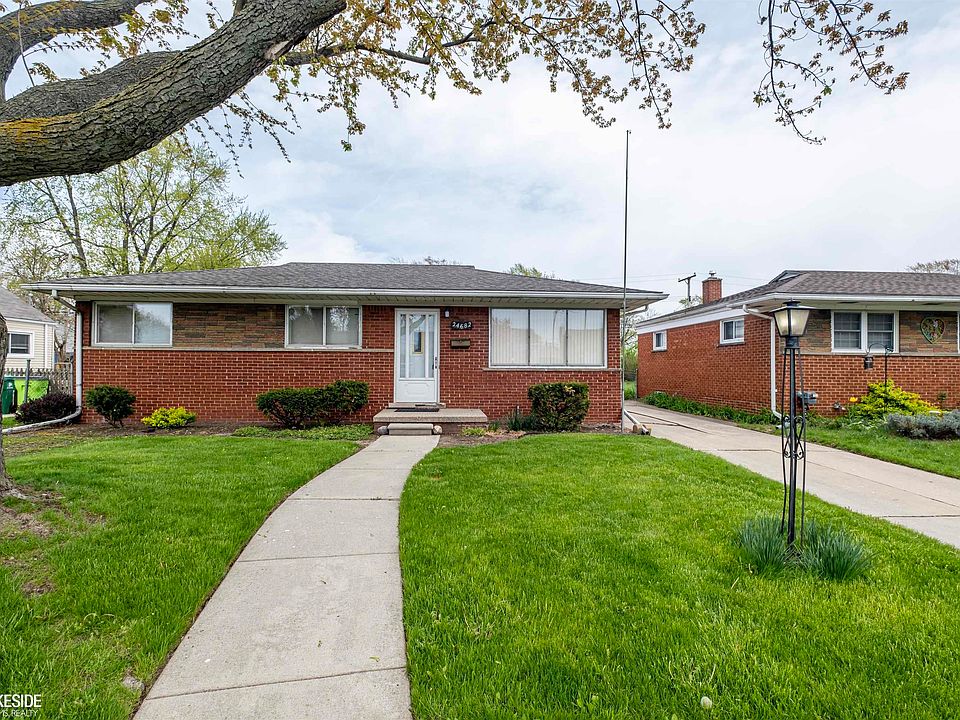 24682 Rosalind Ave, Eastpointe, MI 48021 Zillow