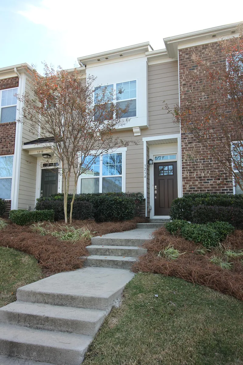 Building Photo - 3234 Moss Ln