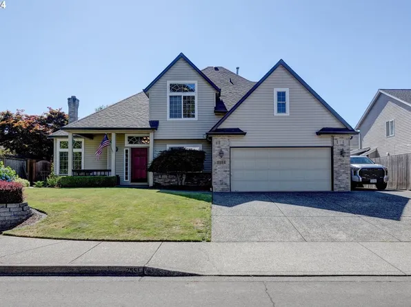 2551 NE Lorie Dr, Hillsboro, OR 97124