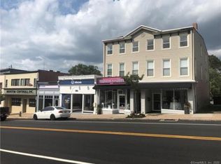 192 Center St APT 5, Wallingford, CT 06492