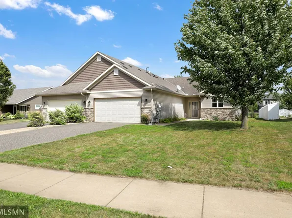 31649 McGuire Trl, Lindstrom, MN 55045