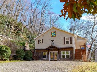 792 S Turkey Creek Rd, Leicester, NC 28748