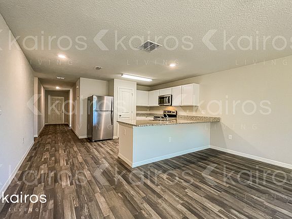 4th image of 10684 N Dragonis Dr
