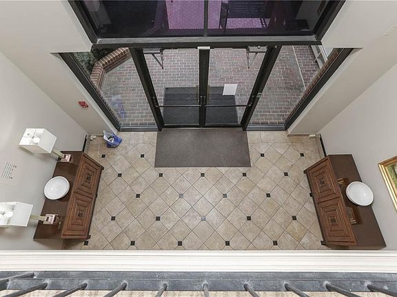4th image of 421 W Bute St APT 307