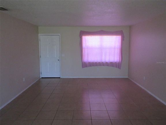 3rd image of 18227 Petoskey Cir