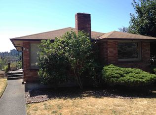 4905 University View Pl NE, Seattle, WA 98105