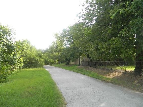 4th image of 3117 Vannerson Dr